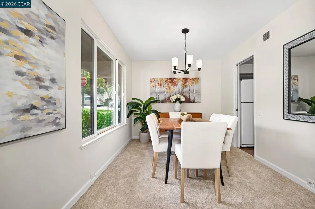 1351 Camino Peral Moraga CA 94556