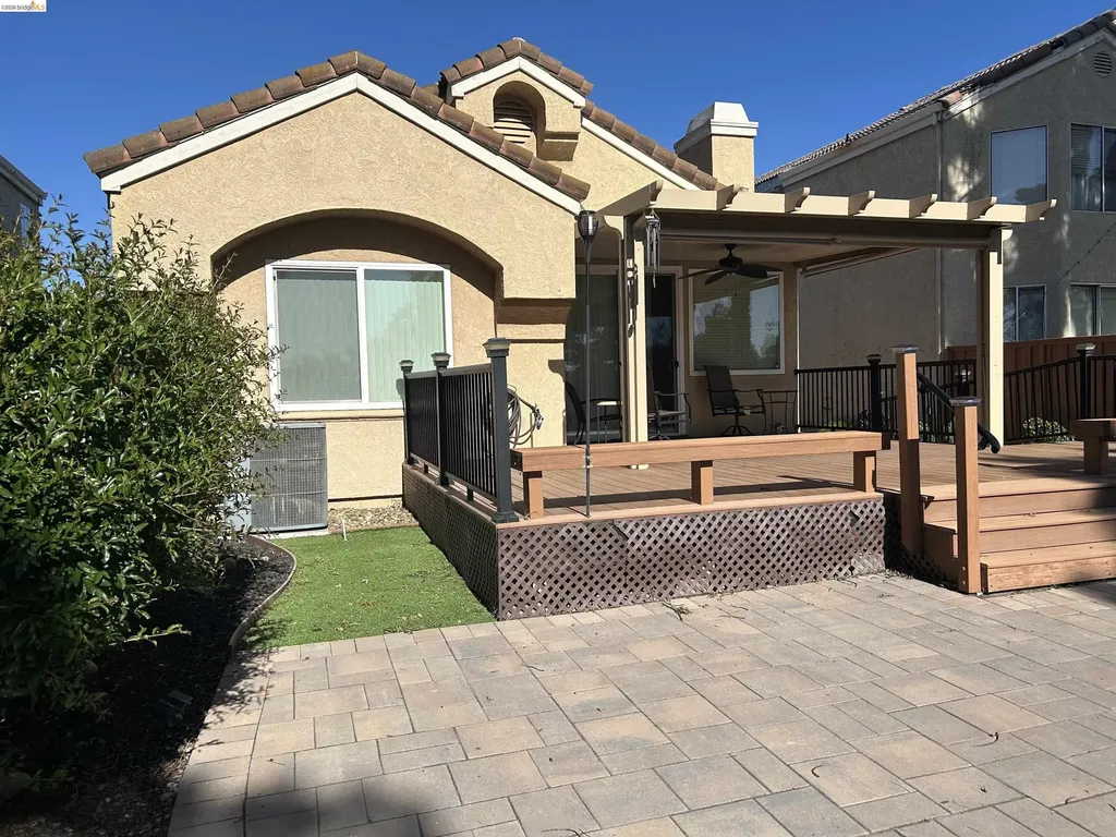 1952 Cherry Hills Drive Discovery Bay CA 94505