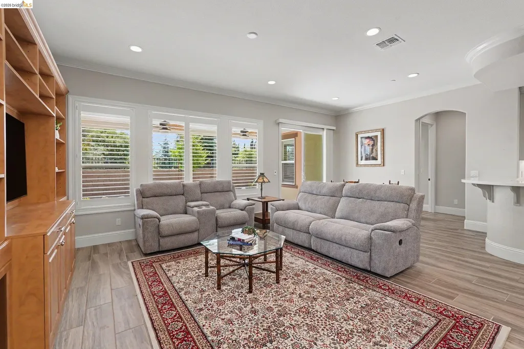 1696 Provence Lane Brentwood CA 94513