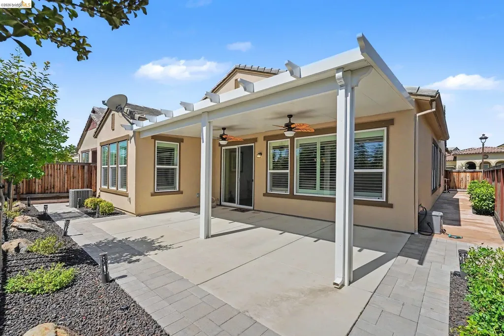 1696 Provence Lane Brentwood CA 94513