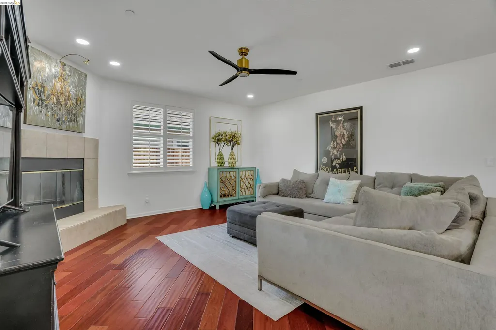 288 Pebble Beach Drive Brentwood CA 94513