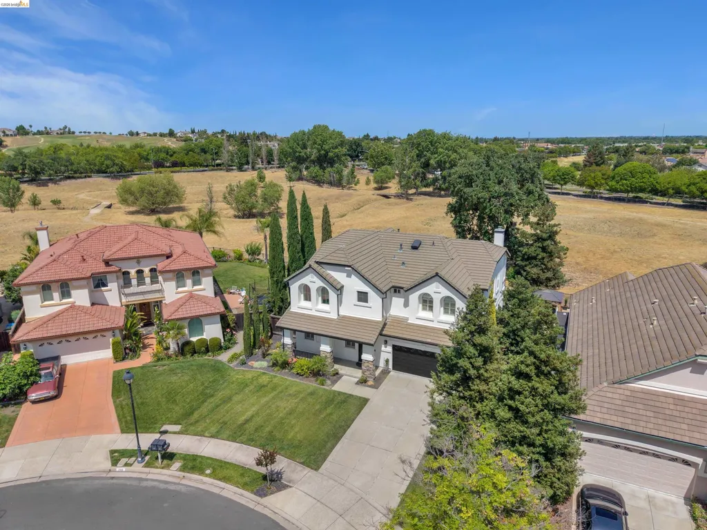 288 Pebble Beach Drive Brentwood CA 94513