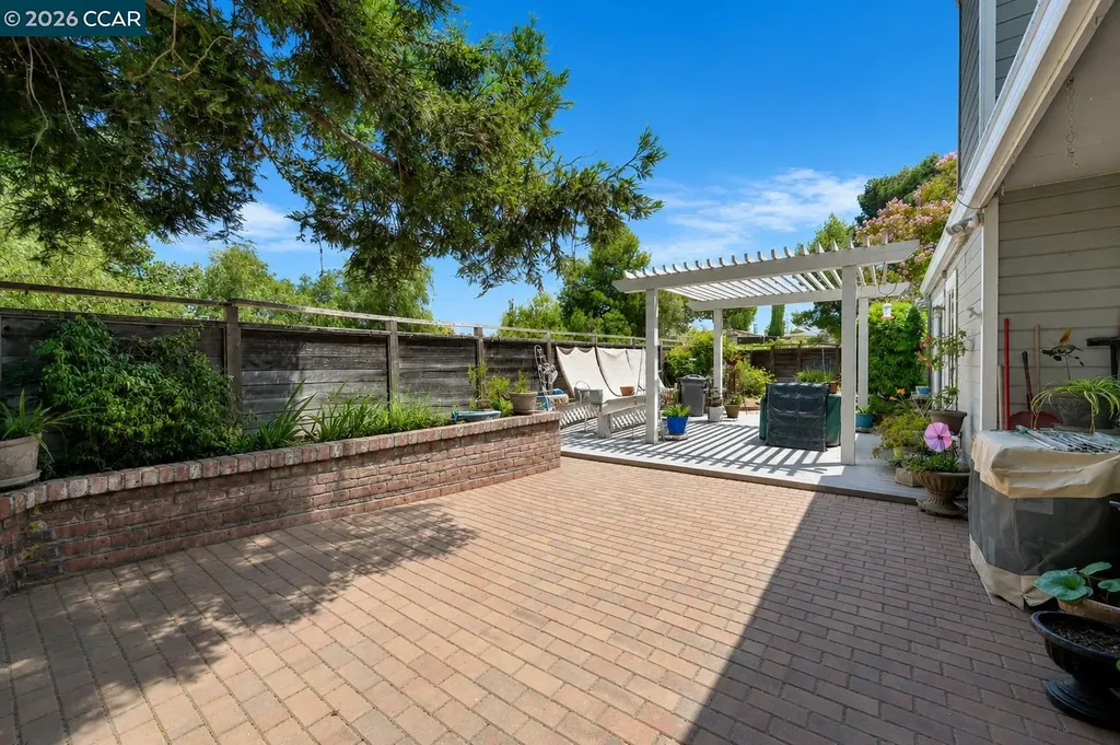 1619 Somerset Place Antioch CA 94509