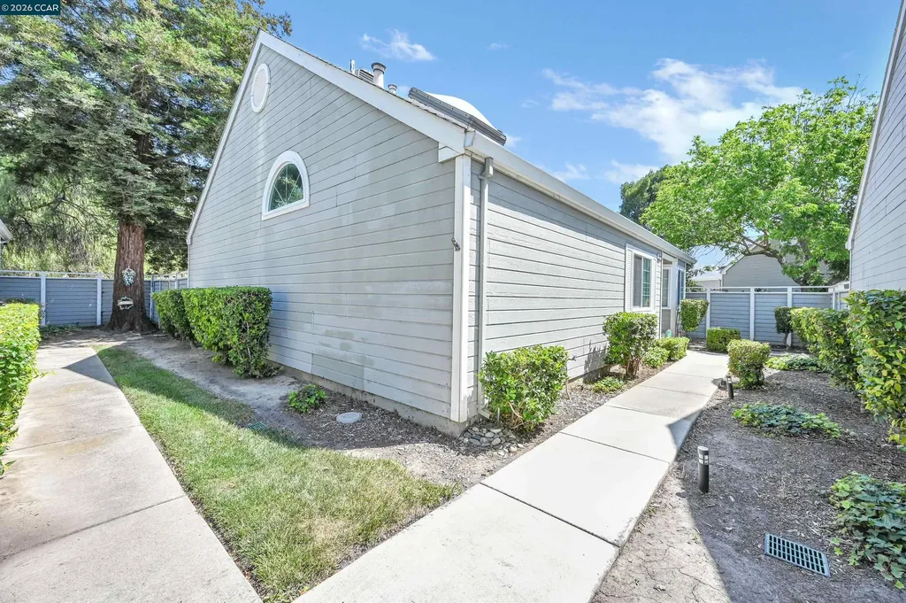 1619 Somerset Place Antioch CA 94509