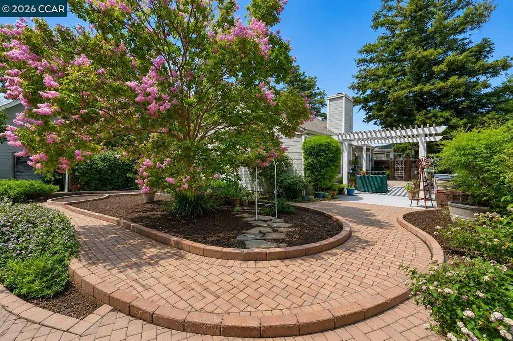 1619 Somerset Place Antioch CA 94509