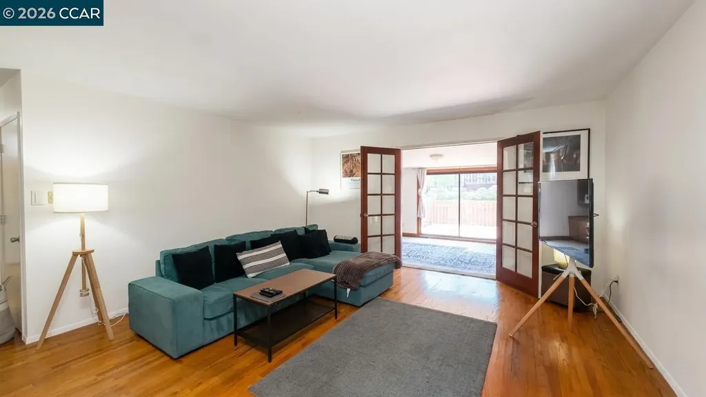 322 Los Cerritos Drive Vallejo CA 94589
