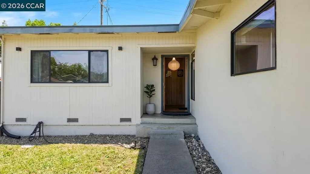 322 Los Cerritos Drive Vallejo CA 94589