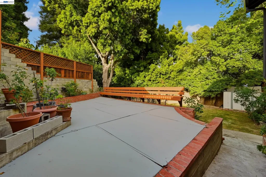 4880 Mancini Drive Castro Valley CA 94546