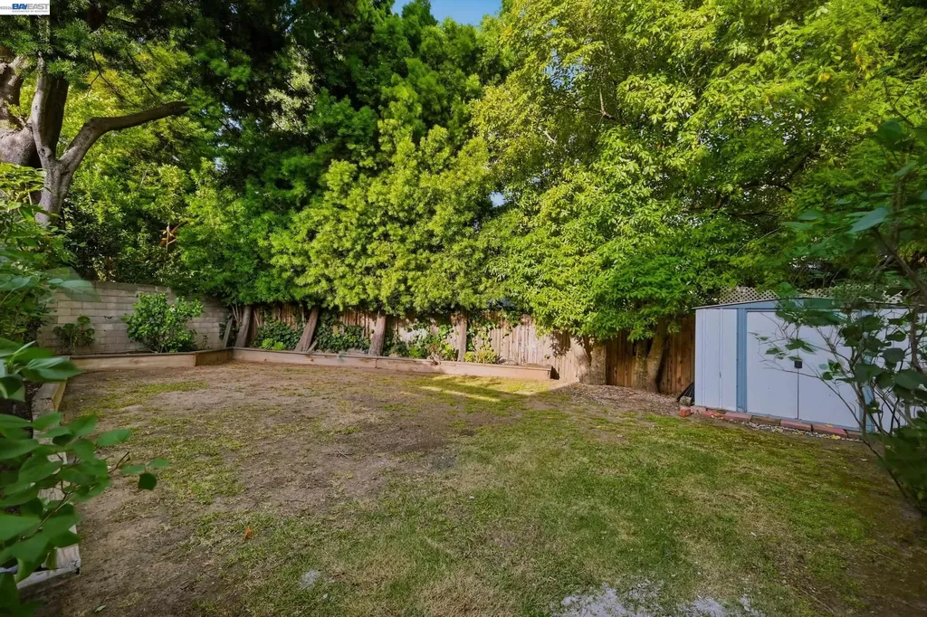4880 Mancini Drive Castro Valley CA 94546