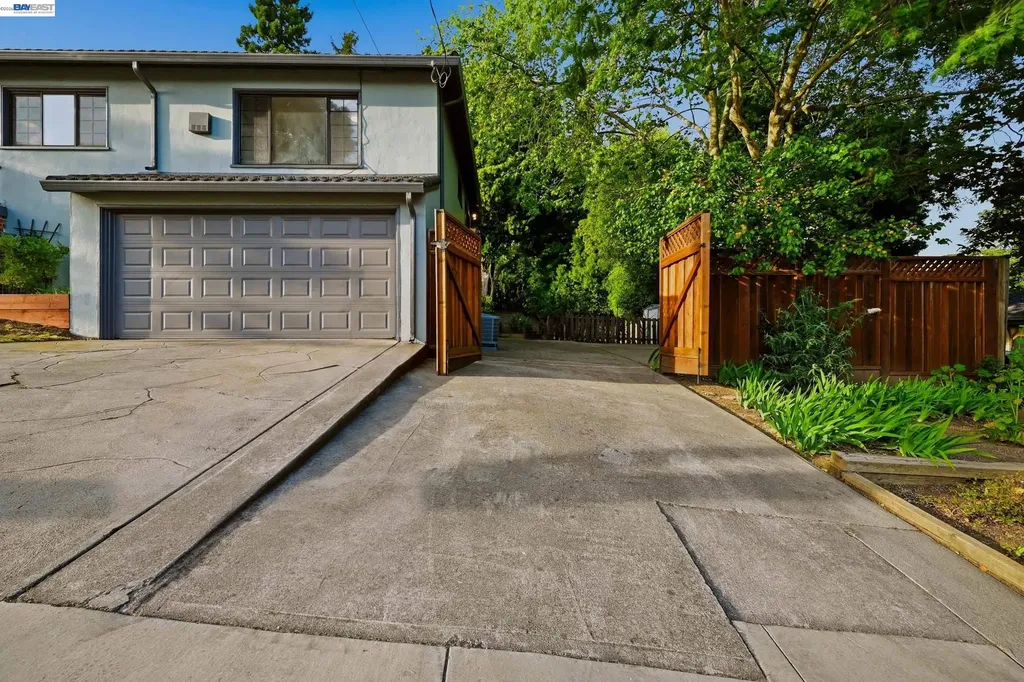 4880 Mancini Drive Castro Valley CA 94546