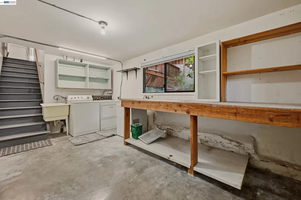 4880 Mancini Drive Castro Valley CA 94546