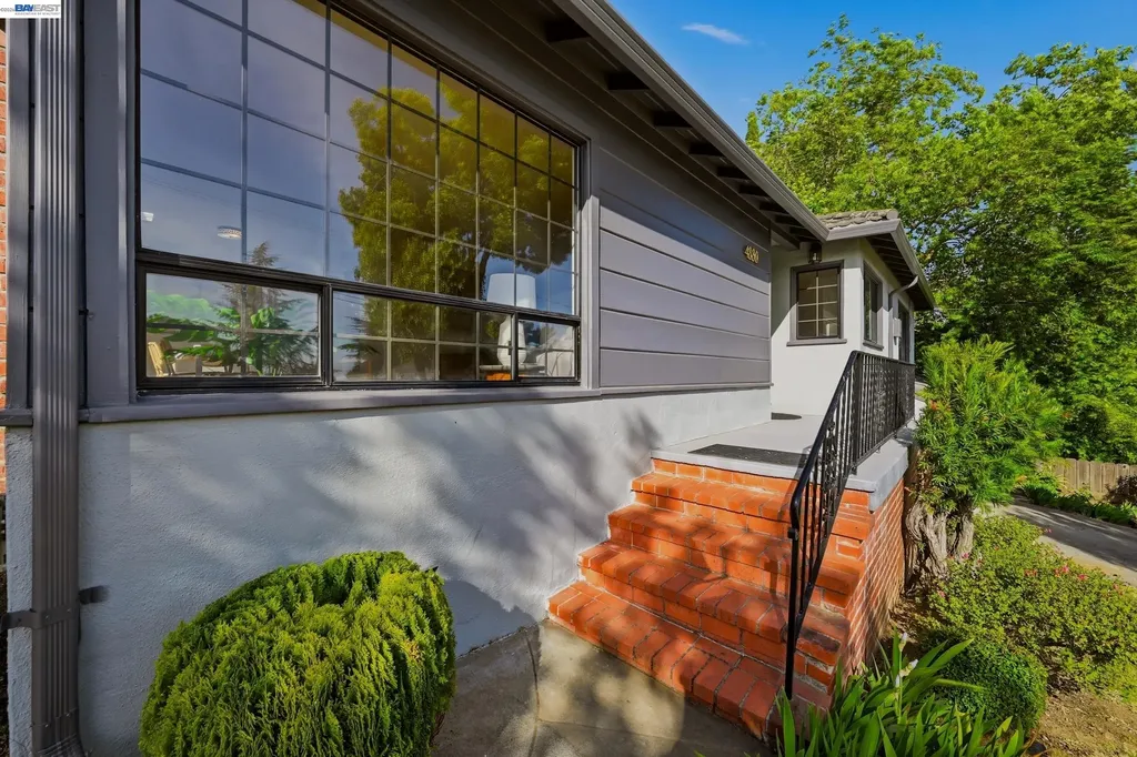 4880 Mancini Drive Castro Valley CA 94546
