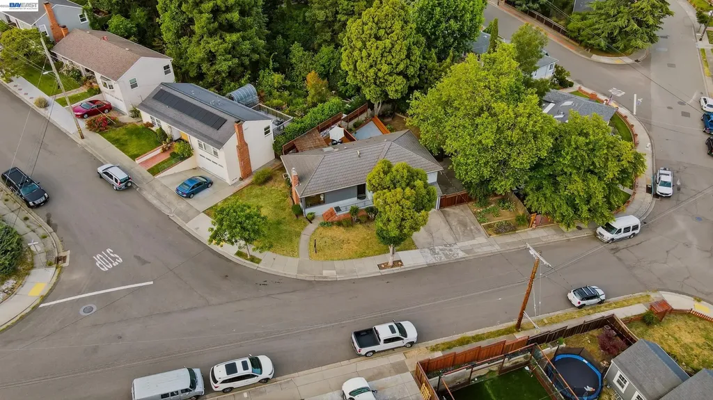 4880 Mancini Drive Castro Valley CA 94546