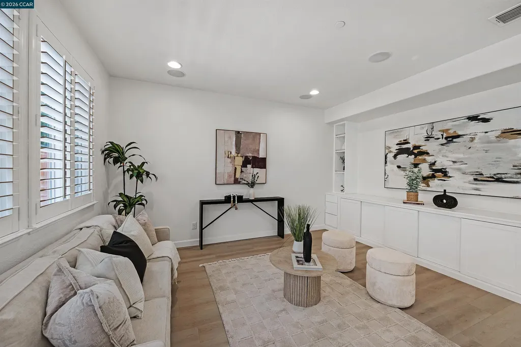 509 Falling Star Drive Martinez CA 94553