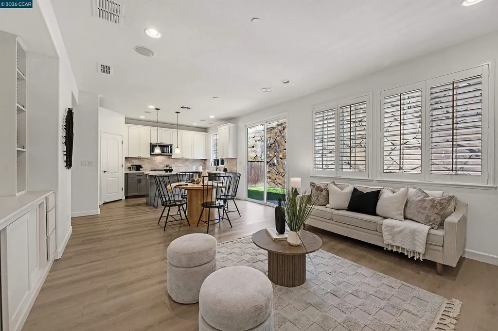 509 Falling Star Drive Martinez CA 94553