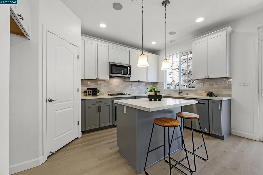 509 Falling Star Drive Martinez CA 94553