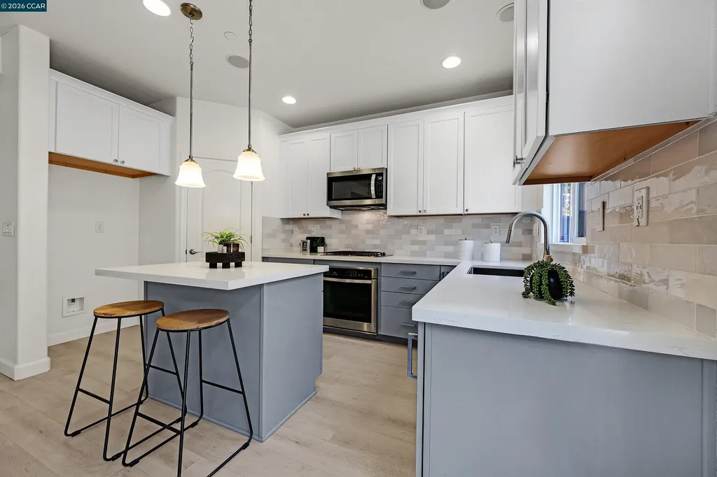 509 Falling Star Drive Martinez CA 94553