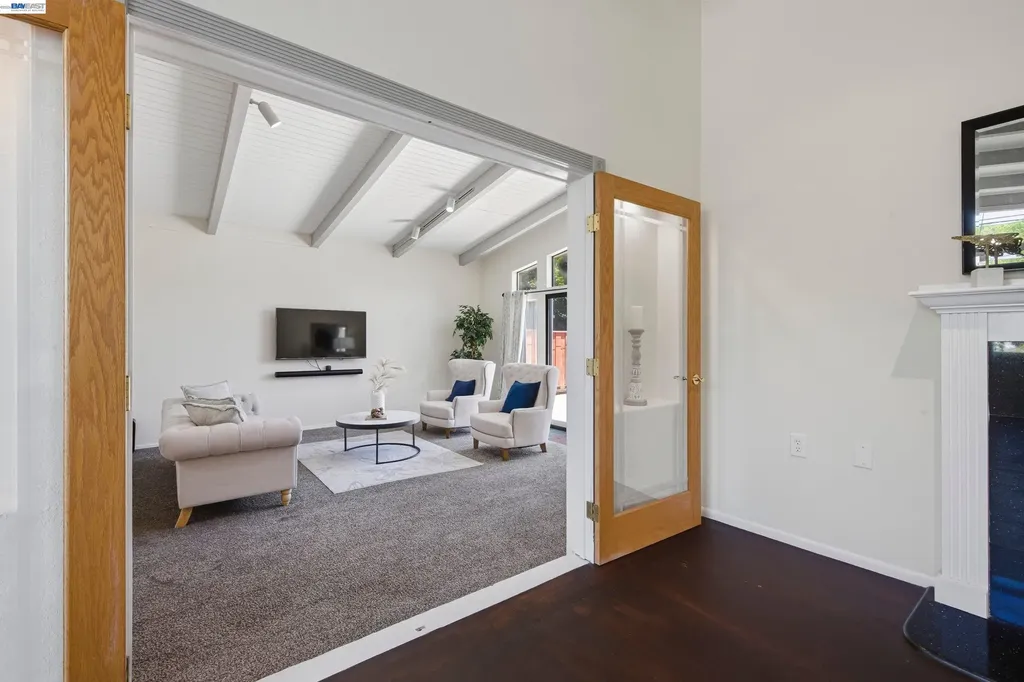 97 Gresel Street Hayward CA 94544