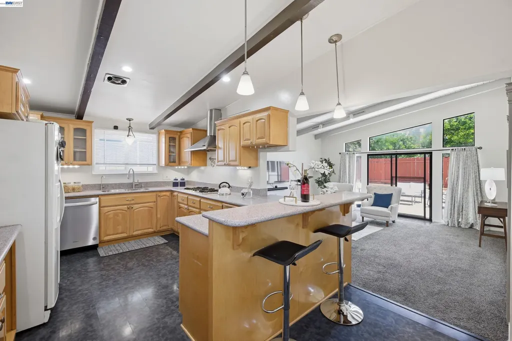 97 Gresel Street Hayward CA 94544
