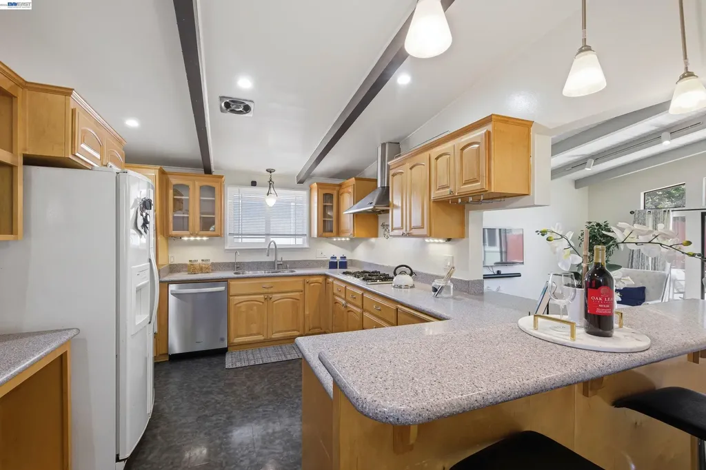 97 Gresel Street Hayward CA 94544