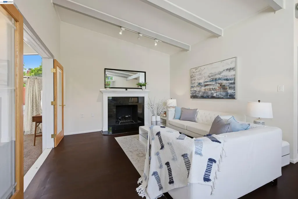 97 Gresel Street Hayward CA 94544