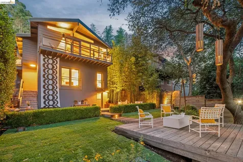 1963 Arrowhead Drive Oakland CA 94611