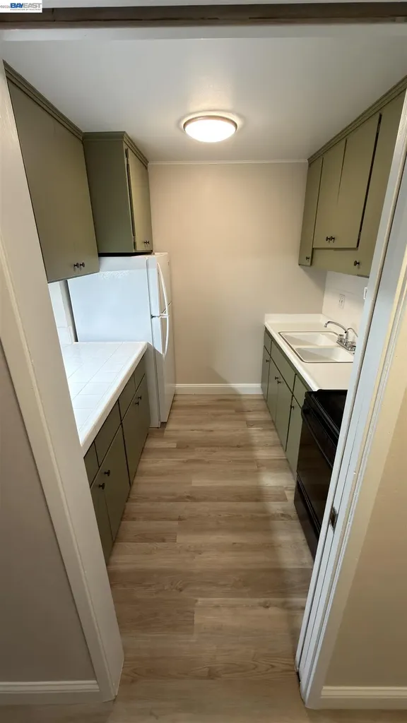 1327 Webster Street Alameda CA 94501