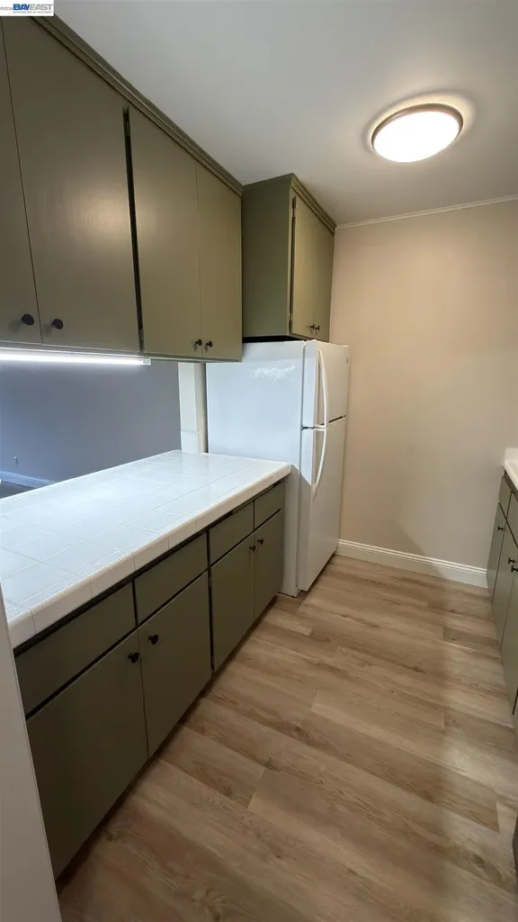 1327 Webster Street Alameda CA 94501