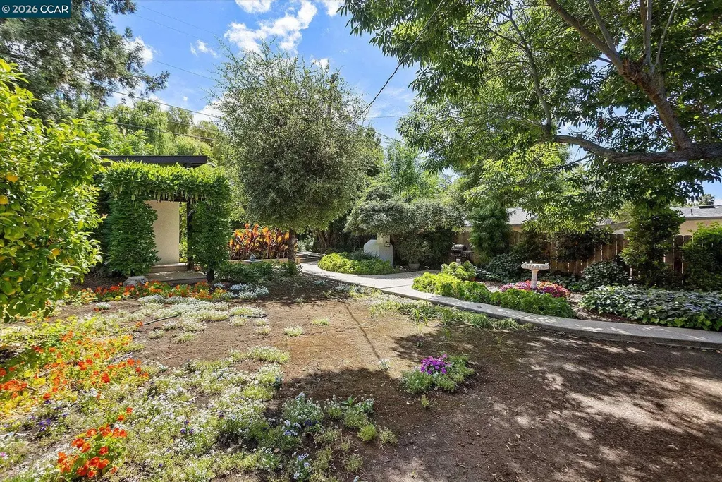 246 Wellington Avenue Concord CA 94520