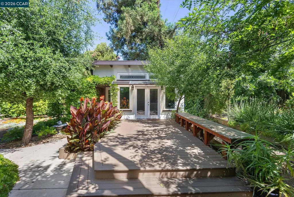 246 Wellington Avenue Concord CA 94520