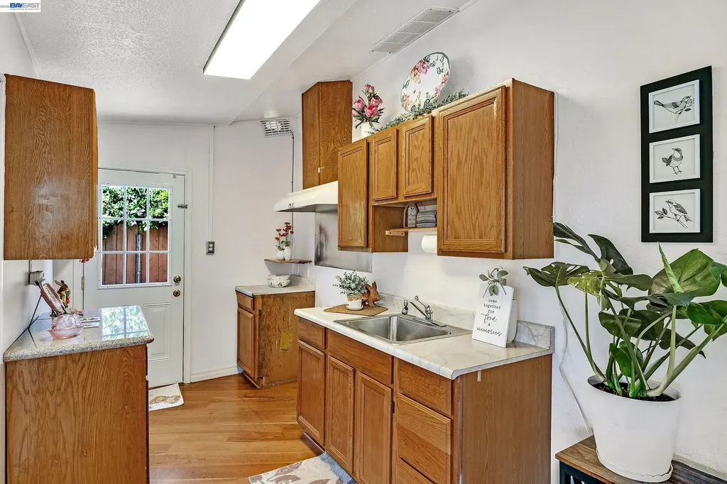 1798 Hartnell Street Union City CA 94587