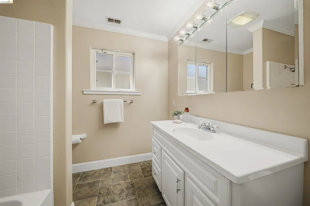 2008 Rosemary Court Martinez CA 94553