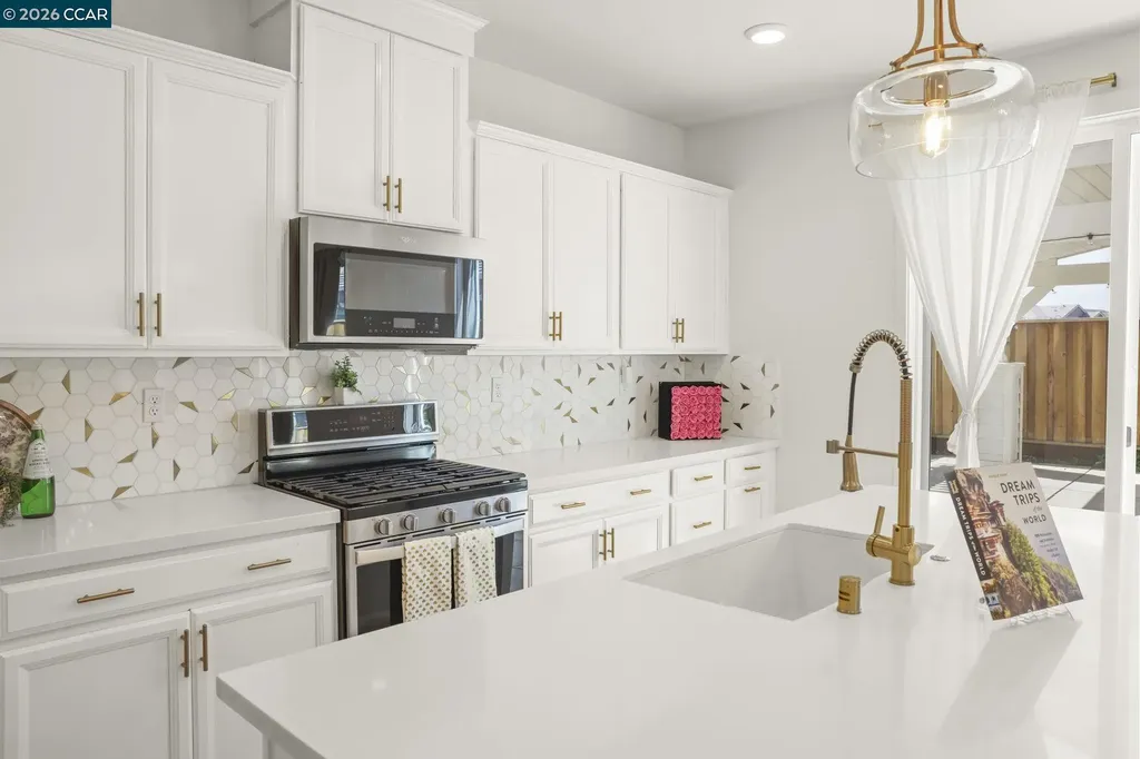 5600 Salado Creek Lane Antioch CA 94531