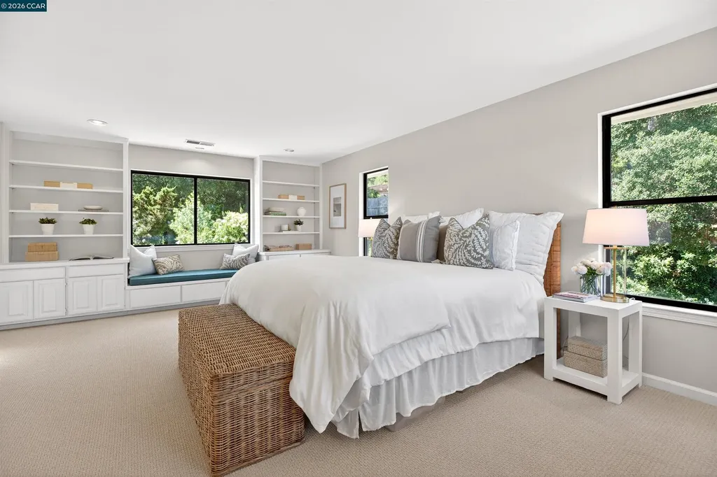 90 Loma Vista Drive Orinda CA 94563
