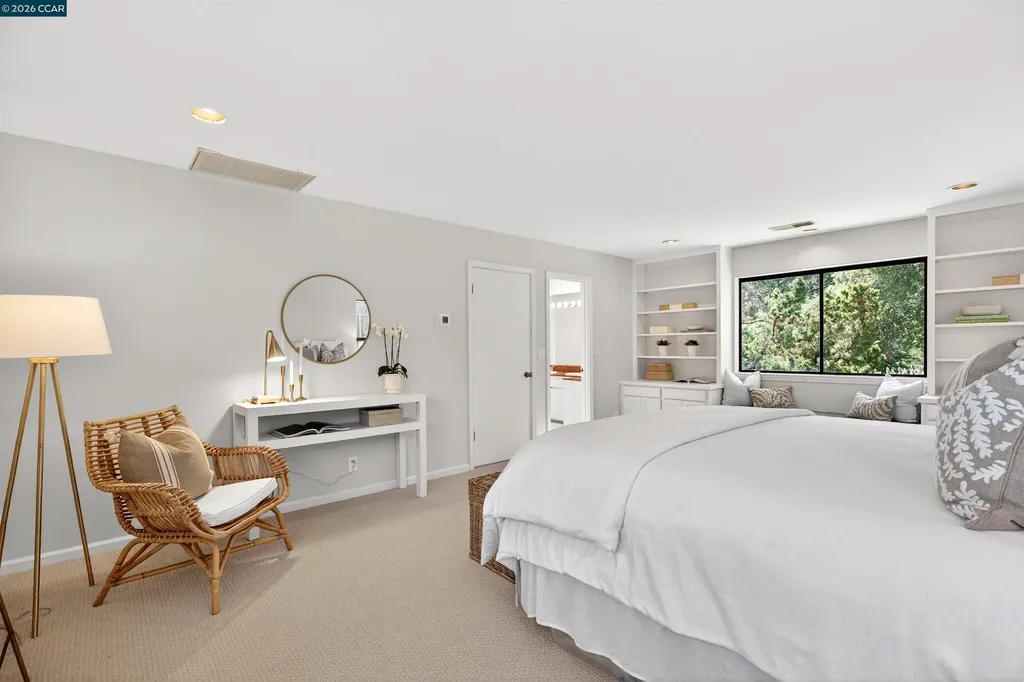 90 Loma Vista Drive Orinda CA 94563