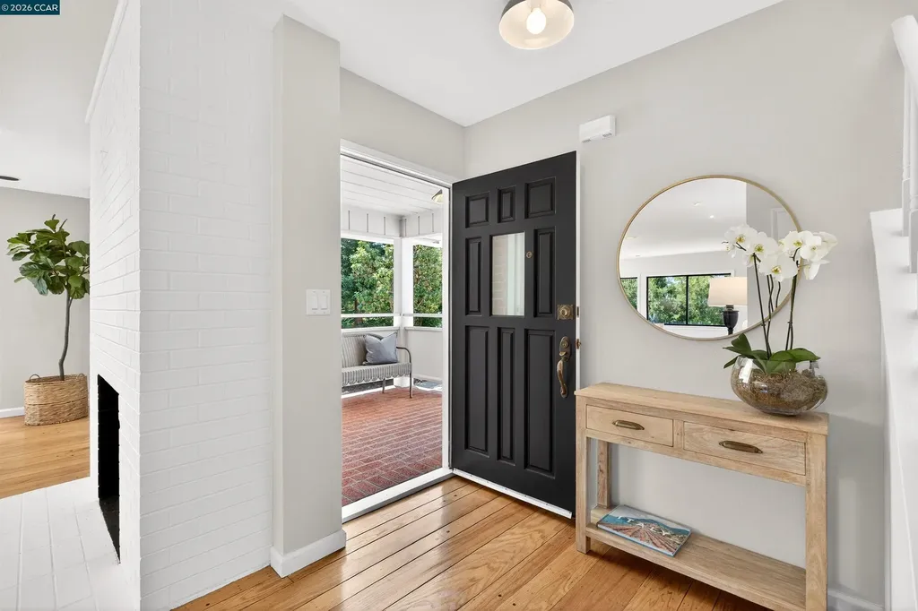 90 Loma Vista Drive Orinda CA 94563