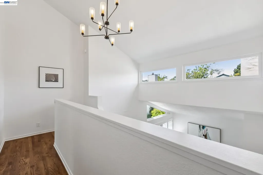 710 Lagunaria Lane Alameda CA 94502