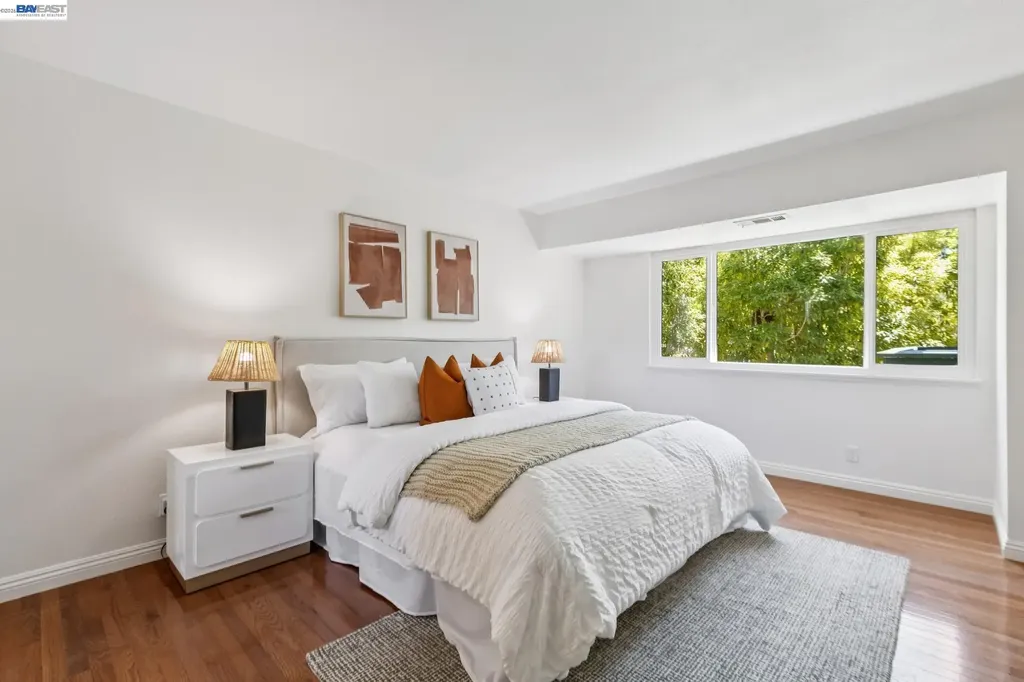 710 Lagunaria Lane Alameda CA 94502