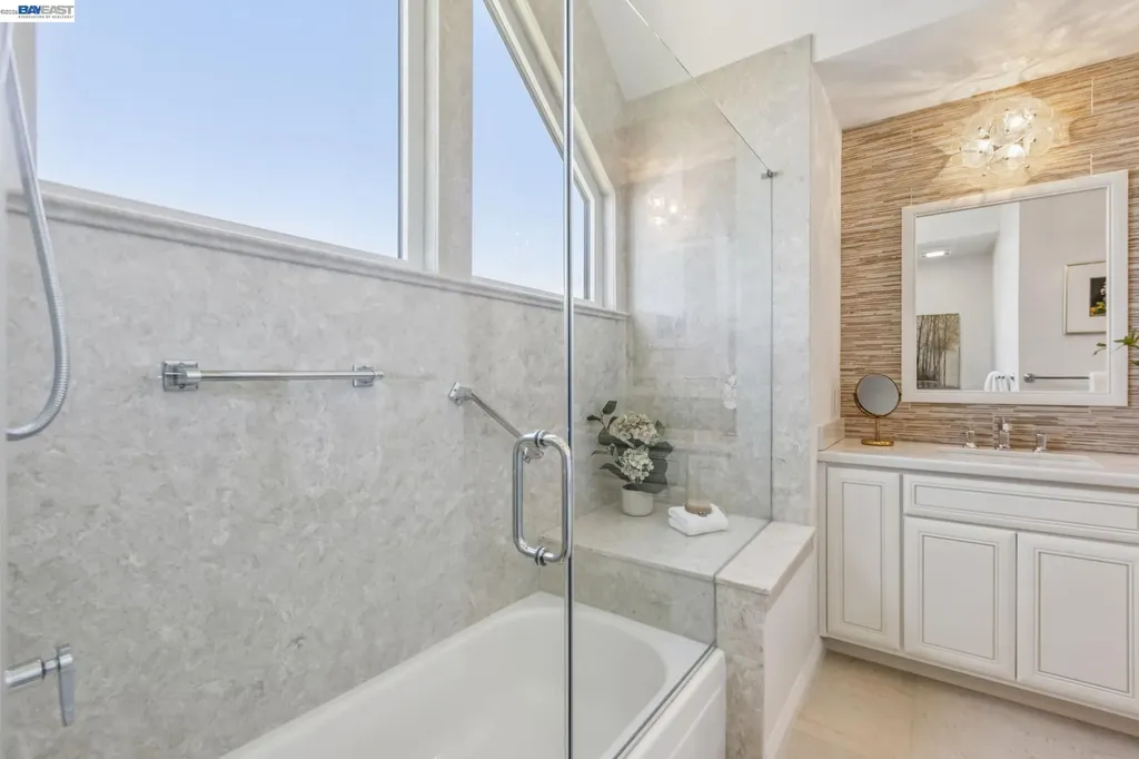 710 Lagunaria Lane Alameda CA 94502