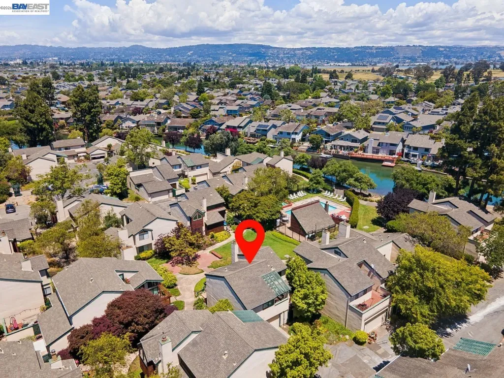 710 Lagunaria Lane Alameda CA 94502