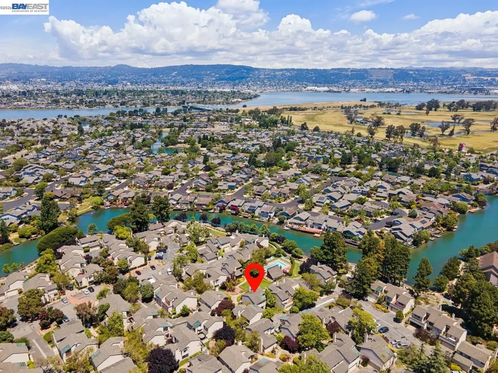 710 Lagunaria Lane Alameda CA 94502