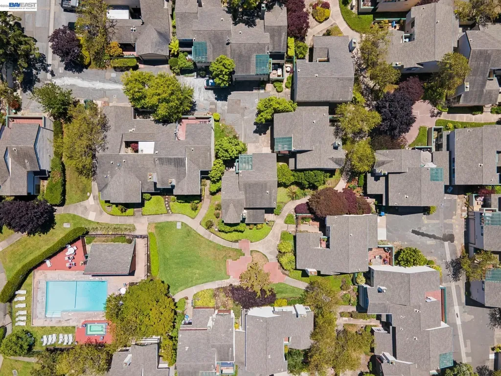 710 Lagunaria Lane Alameda CA 94502