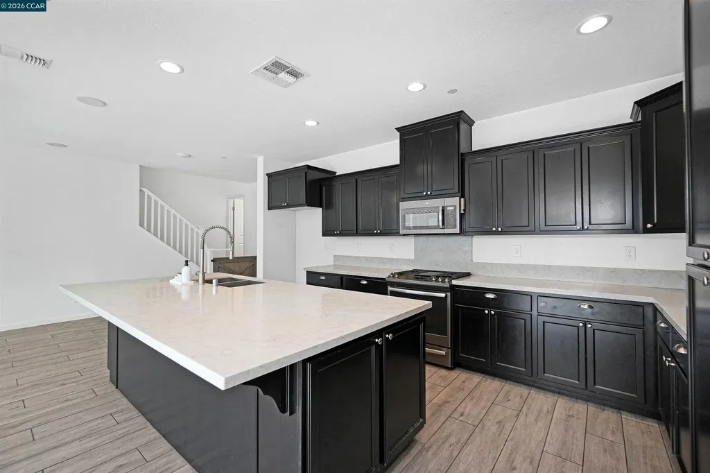 531 Lavender Drive Vacaville CA 95687