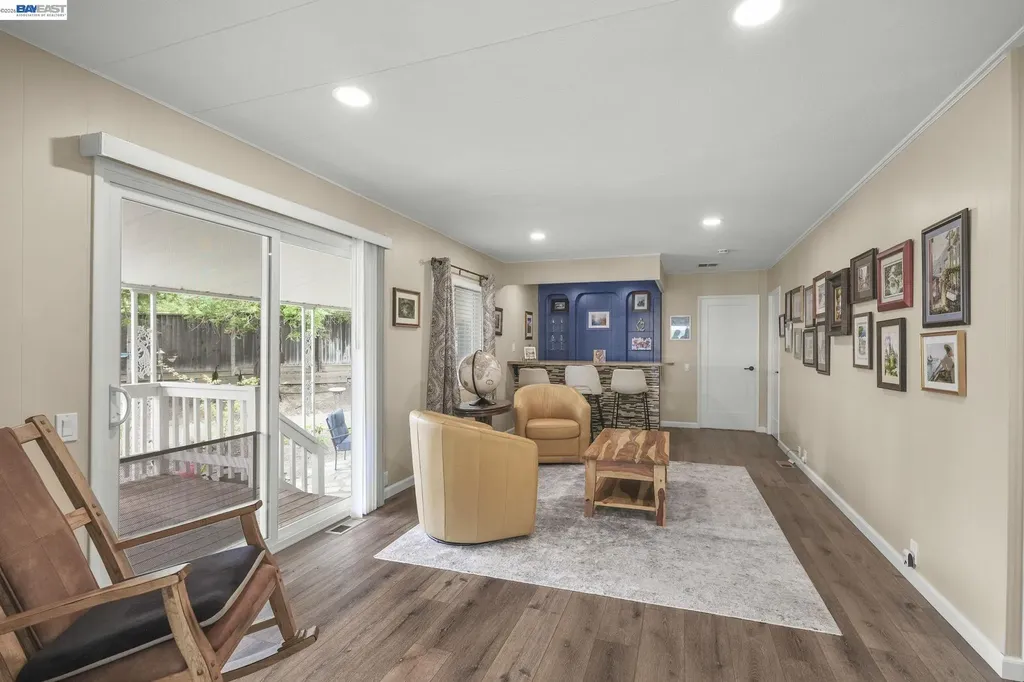 3231 Vineyard Ave., #70 Pleasanton CA 94566