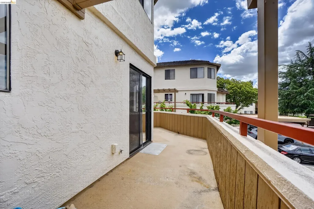 5035 Valley Crest Drive Concord CA 94521