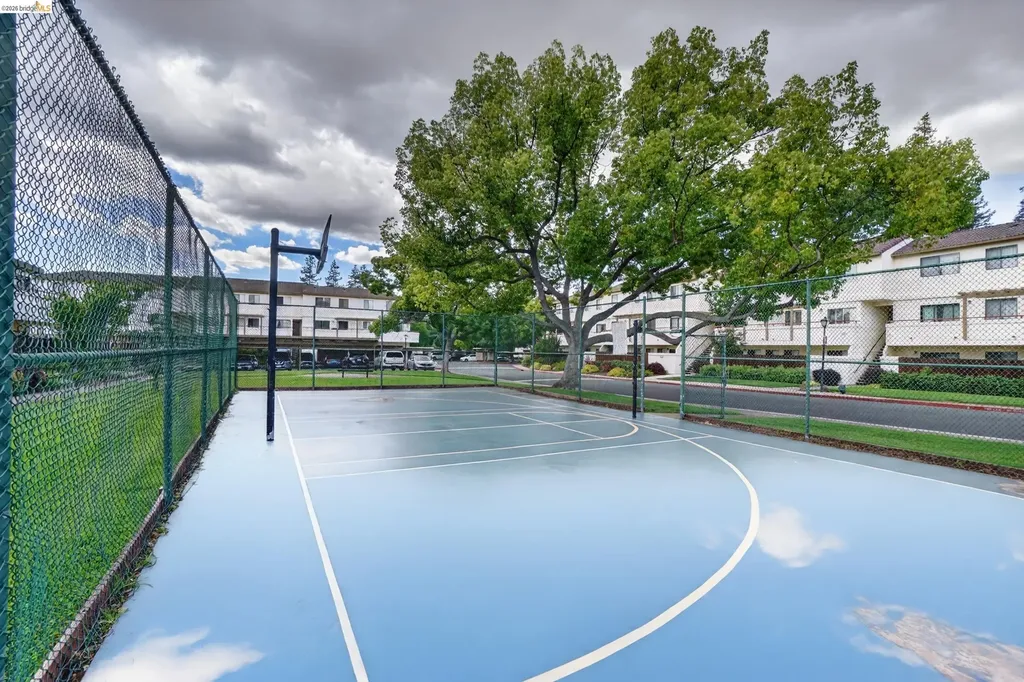 5035 Valley Crest Drive Concord CA 94521