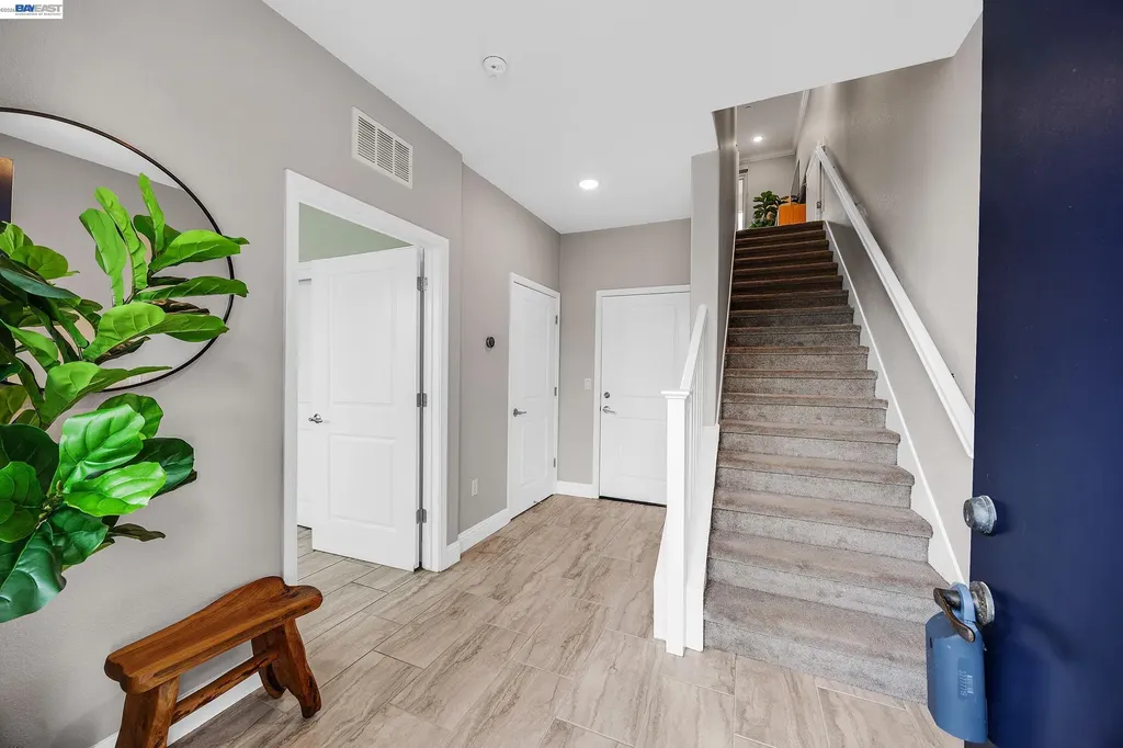 3415 Zenith Avenue Dublin CA 94568