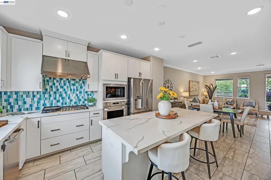 3415 Zenith Avenue Dublin CA 94568