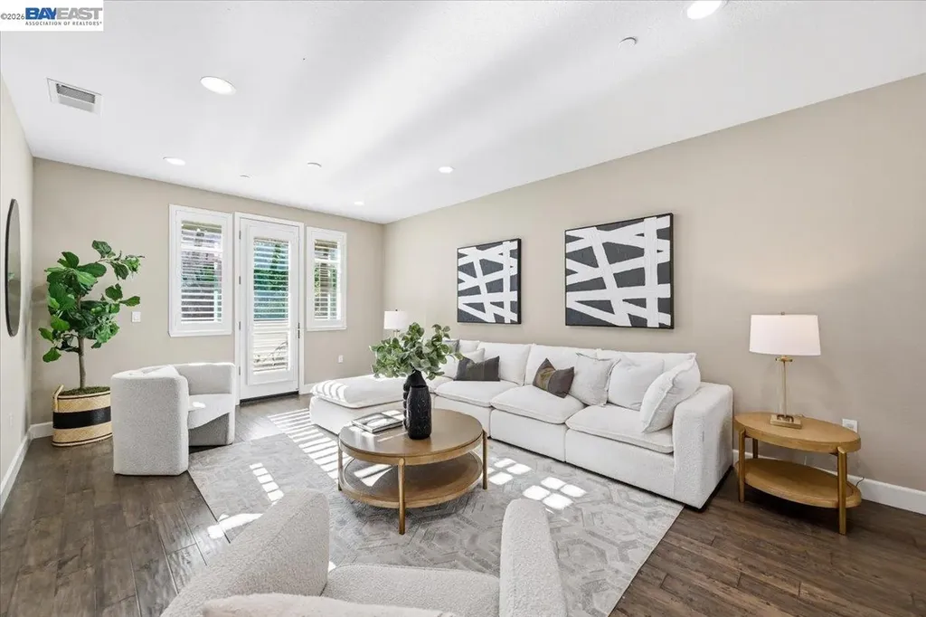 5423 Iron Horse Parkway Dublin CA 94568
