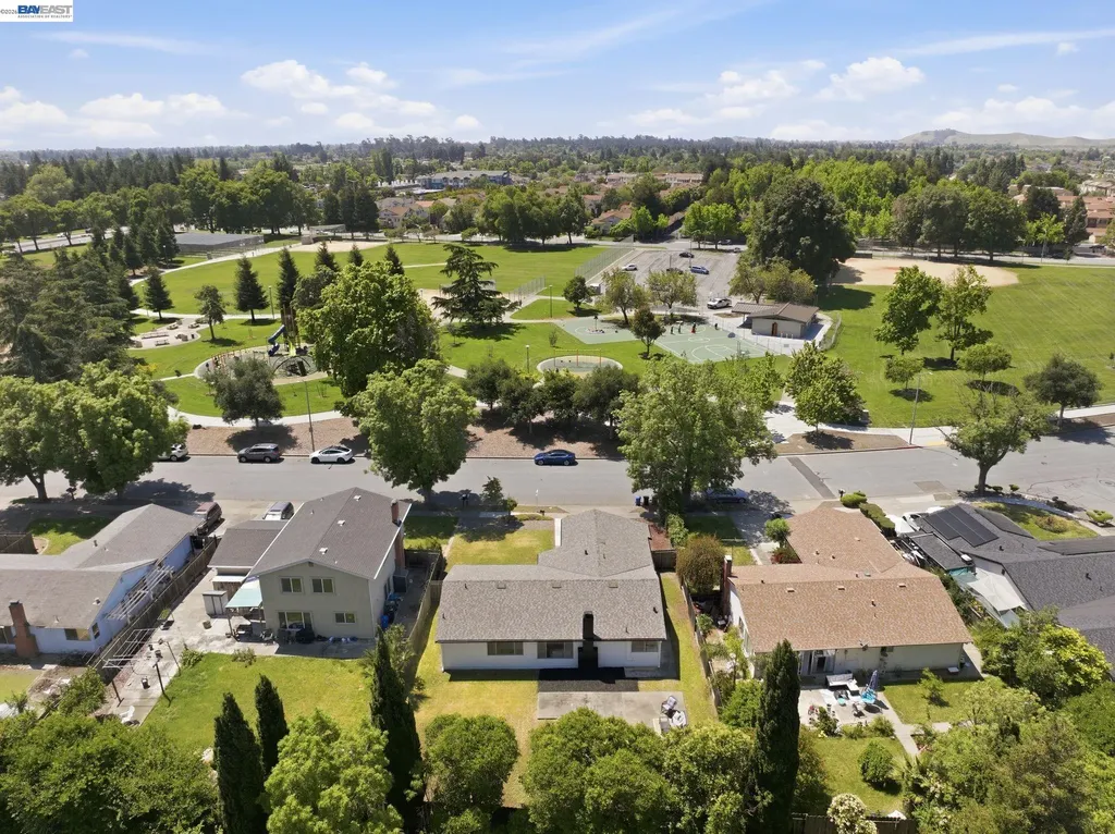 34042 Rowland Drive Fremont CA 94555